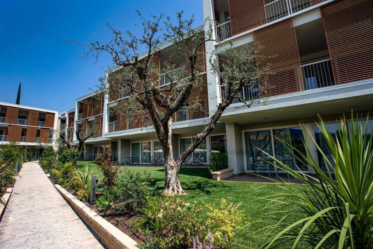 Residenza Olivo Aparthotel Garda  Bagian luar foto